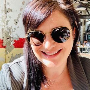 Meet your Posher, Sara